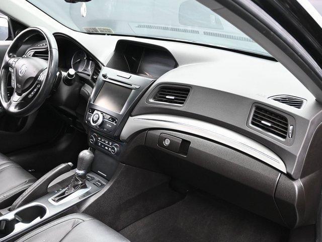 Photo of 2020 Black Acura ILX