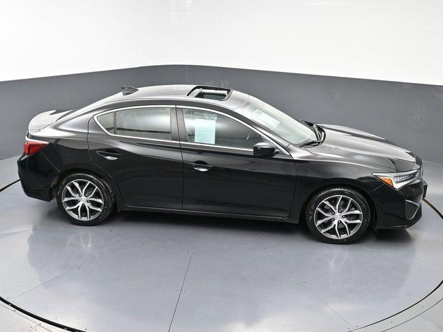 Photo of 2020 Black Acura ILX