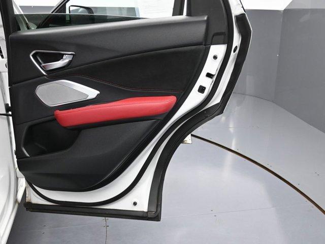 Photo of 2022 White Acura RDX