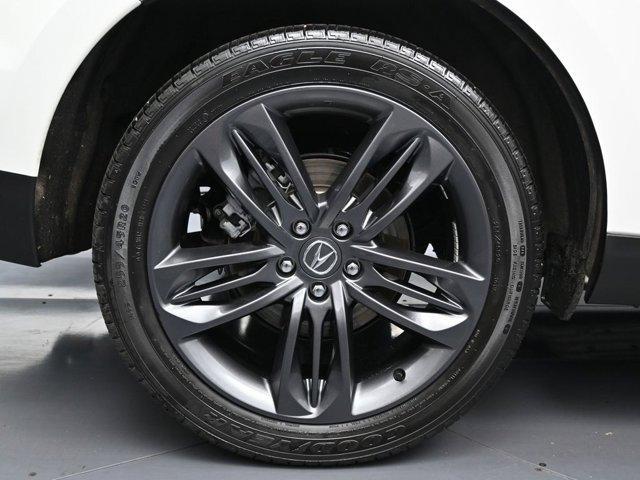Photo of 2022 White Acura RDX