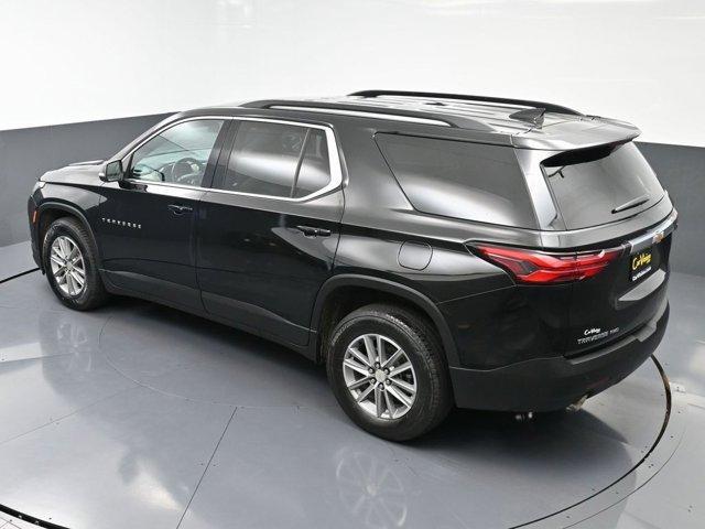 Photo of 2022 Mosaic Black Metallic Chevrolet Traverse