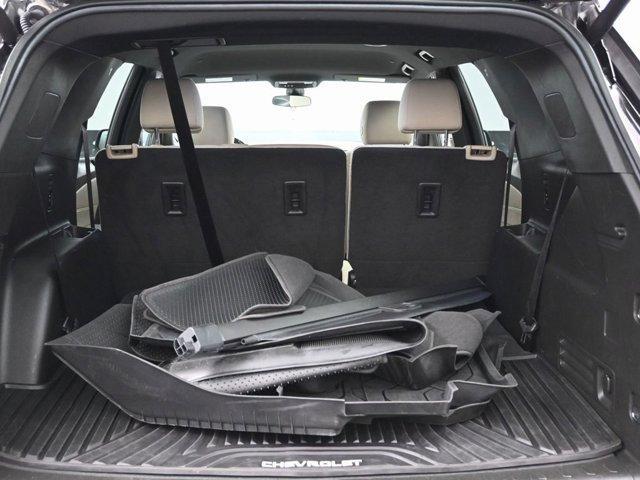 Photo of 2022 Mosaic Black Metallic Chevrolet Traverse
