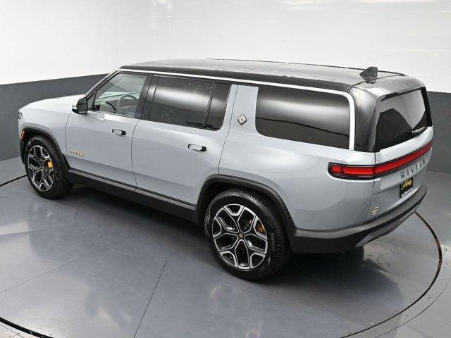 Photo of 2022 Blue Rivian R1S