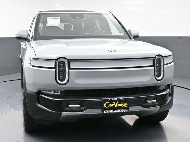 Photo of 2022 Blue Rivian R1S