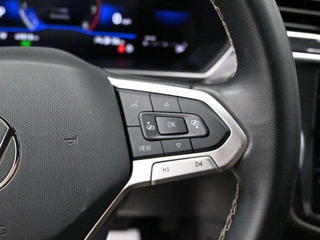 Photo of 2024 Deep Black Pearl Effect Volkswagen Tiguan