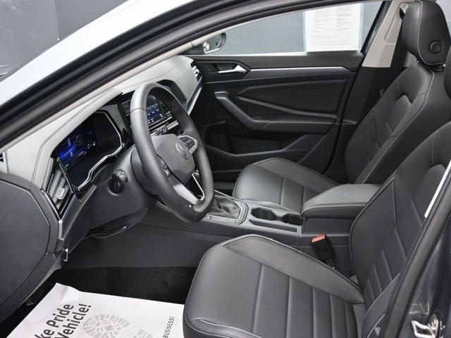 Photo of 2024 Platinum Gray Metallic Volkswagen Jetta