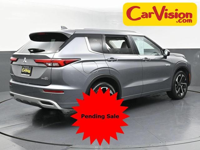Photo of 2023 Alloy Silver Metallic Mitsubishi Outlander PHEV