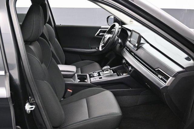 Photo of 2024 Black Mitsubishi Outlander