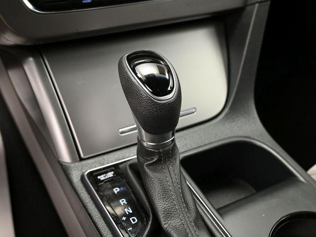 Photo of 2016 Pewter Gray Metallic Hyundai SONATA Hybrid