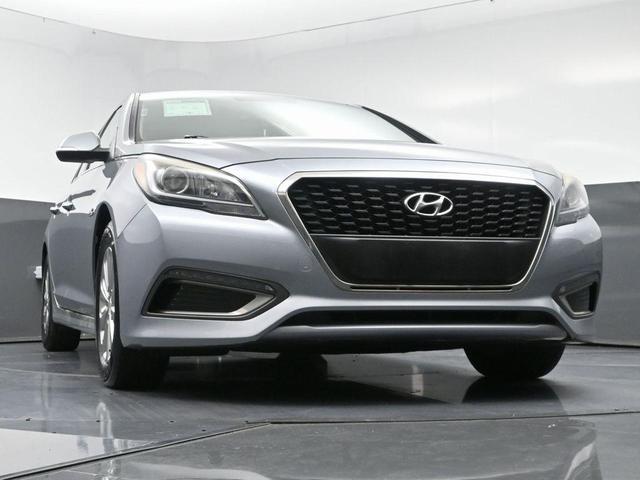 Photo of 2016 Pewter Gray Metallic Hyundai SONATA Hybrid