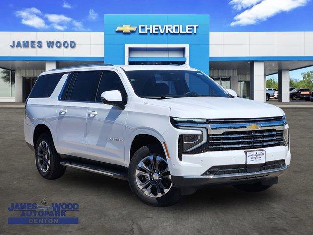 Photo of 2025 Summit White Chevrolet Suburban