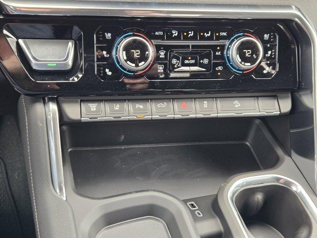 Photo of 2025 Onyx Black GMC Sierra 2500