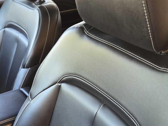 Photo of 2023 Diamond Black Jeep Grand Cherokee