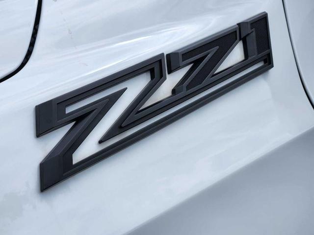 Photo of 2023 Summit White Chevrolet Tahoe