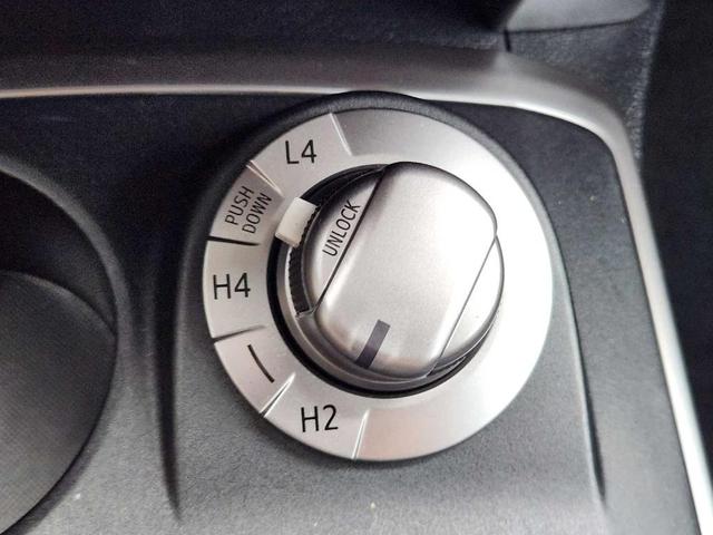Photo of 2020 Super White Toyota 4Runner
