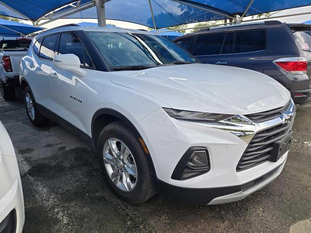 Photo of 2022 Summit White Chevrolet Blazer