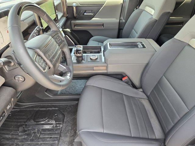 Photo of 2025 Black GMC HUMMER EV Pickup