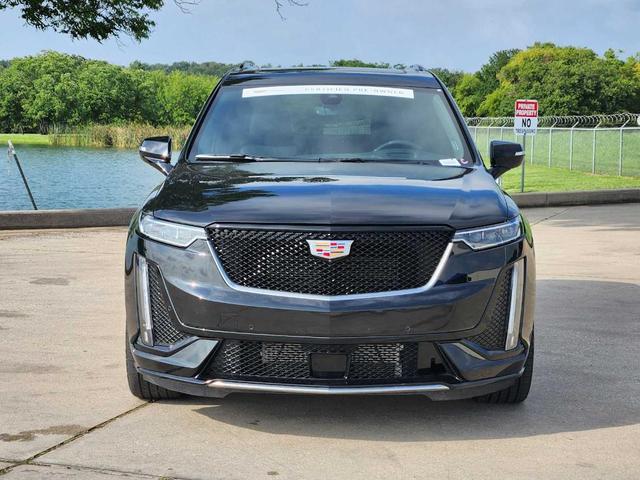 Photo of 2024 Stellar Black Metallic Cadillac XT6
