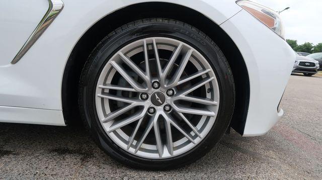 Photo of 2020 White Genesis G70