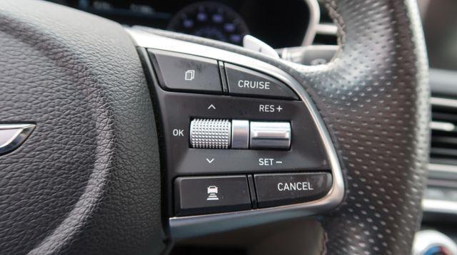 Photo of 2020 White Genesis G70
