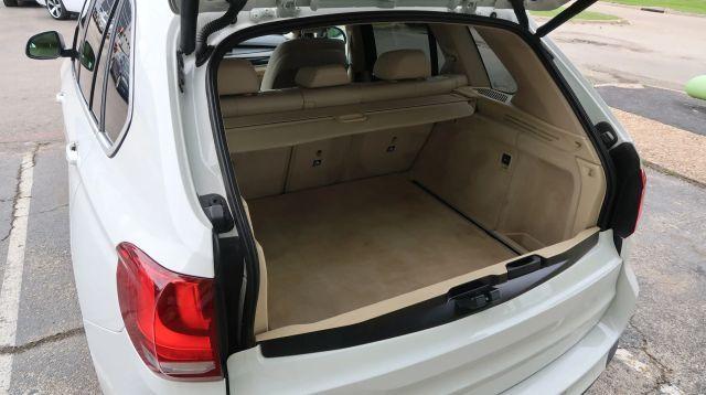 Photo of 2015 White BMW X5