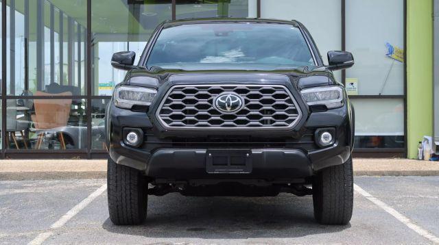 Photo of 2021 Black Toyota Tacoma