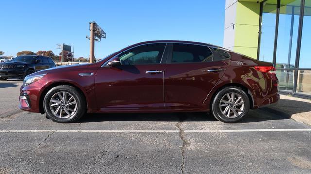 Photo of 2020 Burgundy Kia Optima