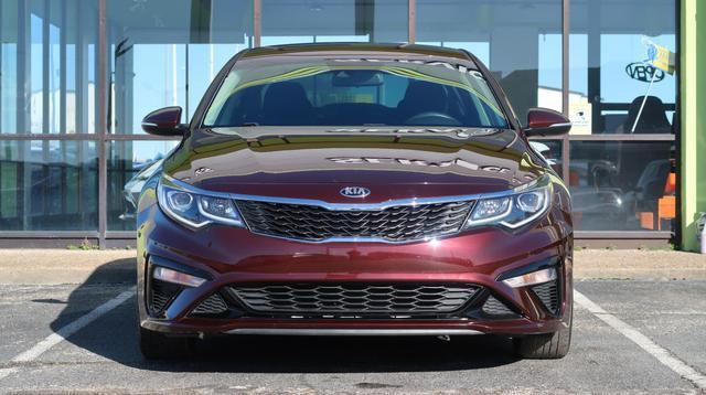 Photo of 2020 Burgundy Kia Optima