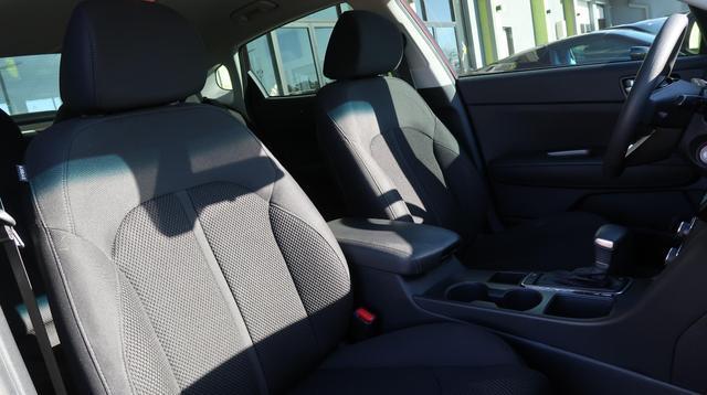Photo of 2020 Burgundy Kia Optima