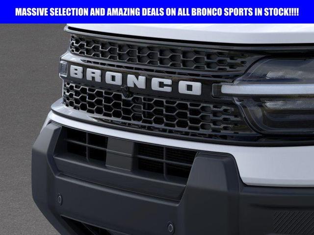 Photo of 2025 Oxford White Ford Bronco Sport