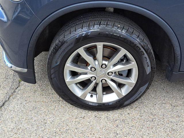 Photo of 2018 Bruiser Gray Clearcoat Dodge Durango