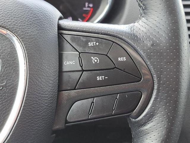 Photo of 2018 Bruiser Gray Clearcoat Dodge Durango
