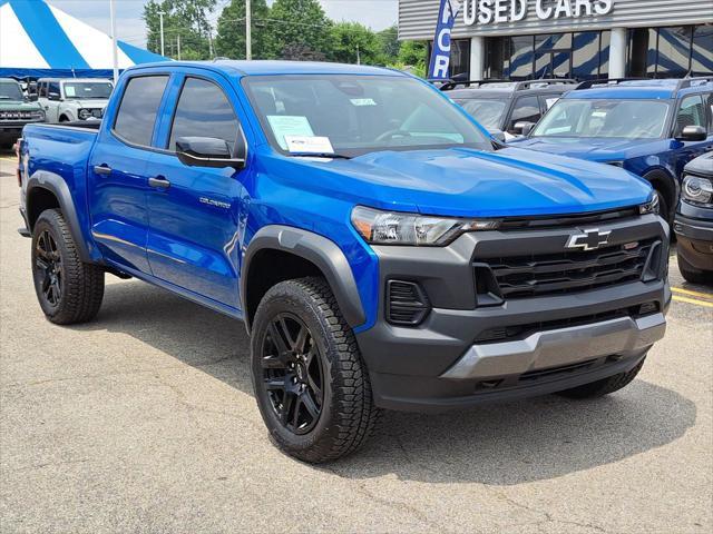 Photo of 2024 Glacier Blue Metallic Chevrolet Colorado