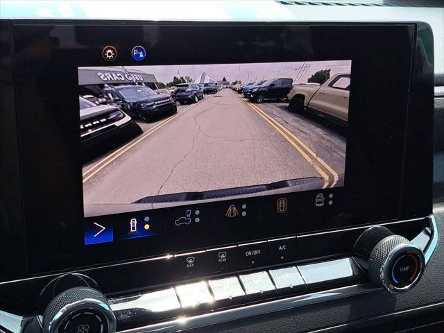 Photo of 2024 Glacier Blue Metallic Chevrolet Colorado