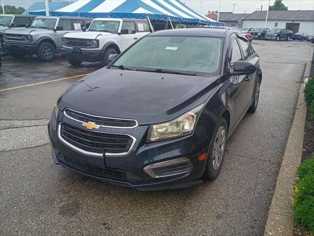 Photo of 2015 Blue Ray Metallic Chevrolet Cruze