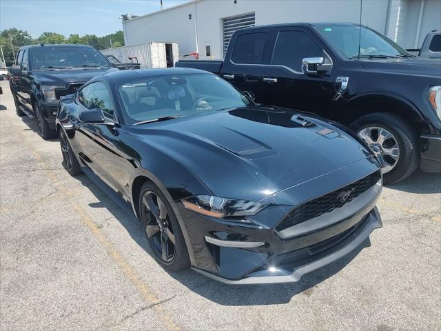 Photo of 2023 Shadow Black Ford Mustang