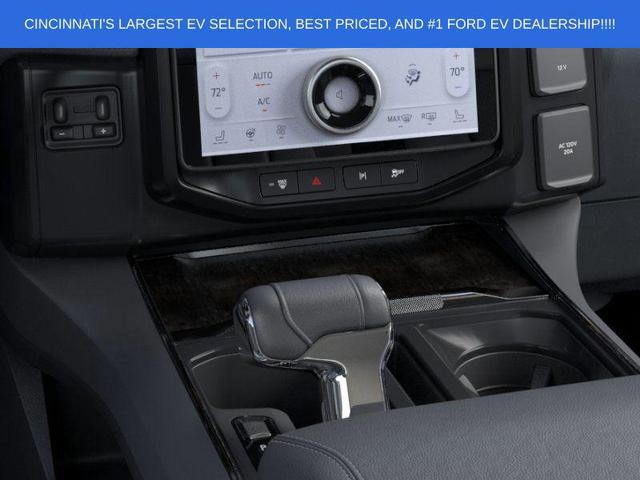 Photo of 2025 Oxford White Ford F-150 Lightning