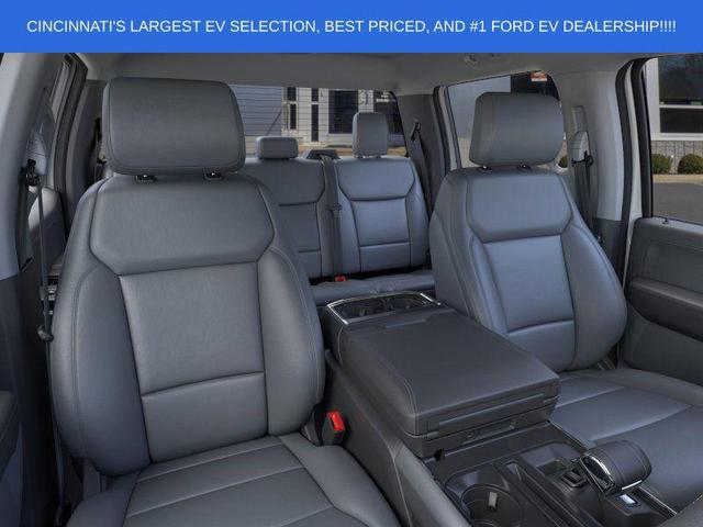 Photo of 2025 Oxford White Ford F-150 Lightning