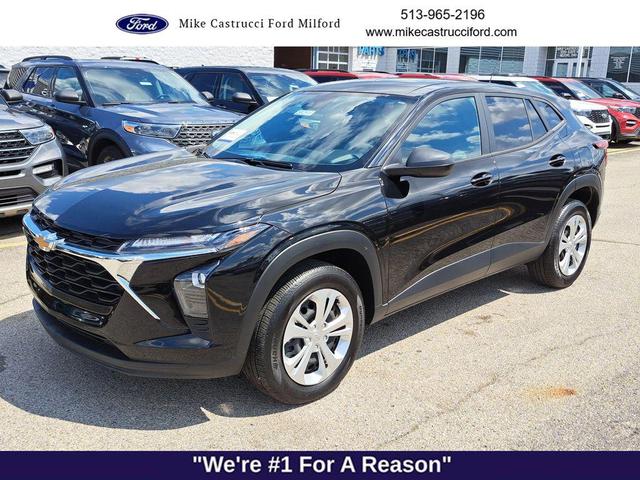 Photo of 2024 Mosaic Black Metallic Chevrolet Trax