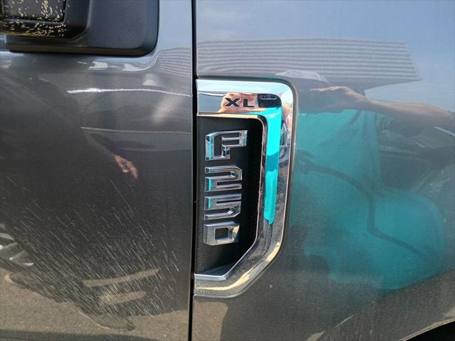 Photo of 2022 Carbonized Gray Metallic Ford F-250