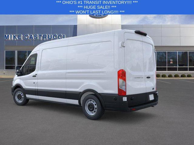 Photo of 2025 Oxford White Ford Transit-250
