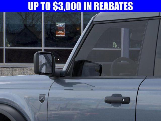 Photo of 2025 Azure Gray Metallic Tri-Coat Ford Bronco