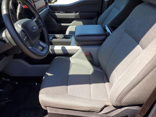 Photo of 2024 Agate Black Metallic Ford F-150