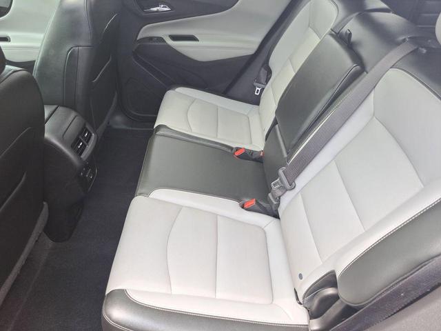Photo of 2019 Pepperdust Metallic Chevrolet Equinox