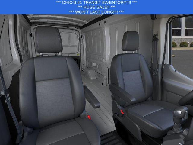 Photo of 2025 Oxford White Ford Transit-350