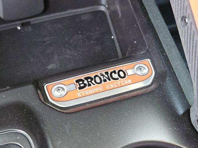 Photo of 2025 White Ford Bronco