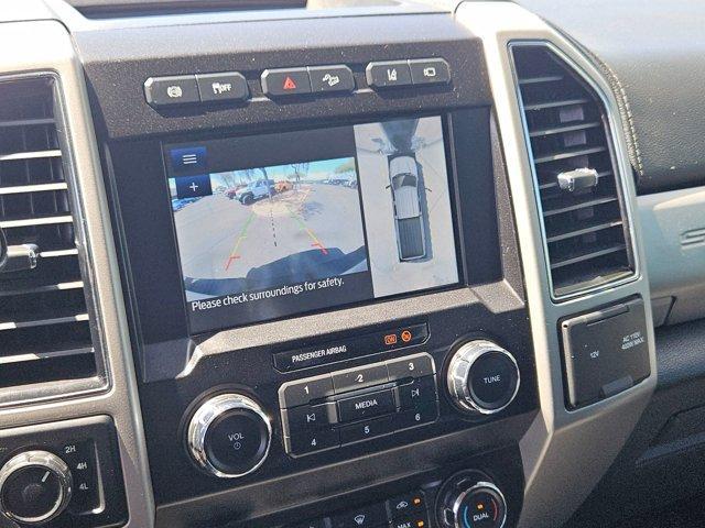Photo of 2021 Oxford White Ford F-250