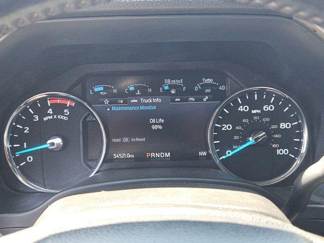 Photo of 2021 Oxford White Ford F-250