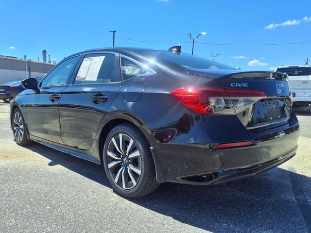 Photo of 2022 Black Honda Civic