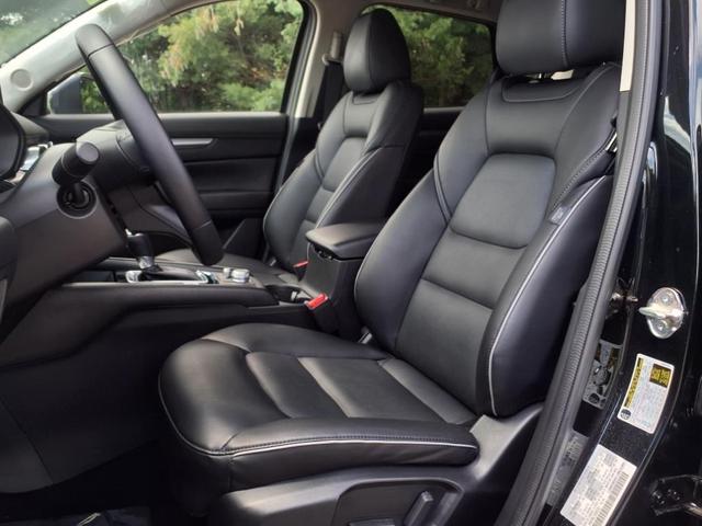 Photo of 2025 Jet Black Mica Mazda CX-5